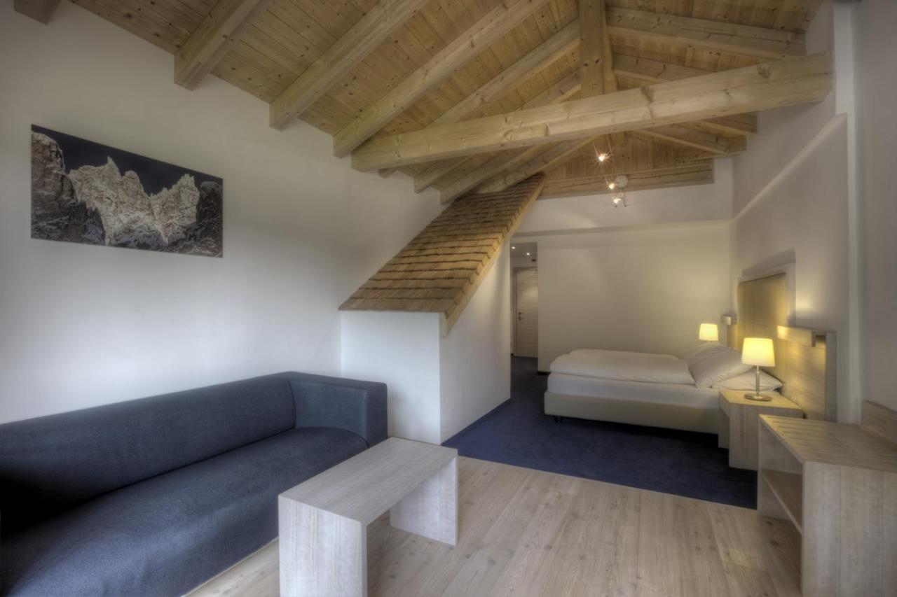 Hotel La Tambra Corvara In Badia Εξωτερικό φωτογραφία
